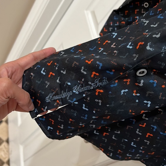 NWOT Robert Graham full sleeve shirt - Picture 5 of 9